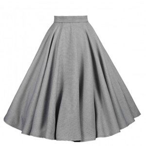 NWOT  Vivien of Holloway Circle Skirt